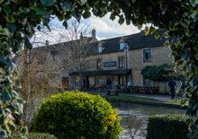 将图片加载到图库查看器,「超值中文团」英国“最美乡村”科茨沃尔德地区+水上伯顿一日游,伦敦往返(周三出发)