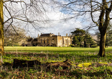Load image into Gallery viewer, "Quality English Small Group" One-day tour to Stonehenge and Cotswold Villages (round trip from Bristol)