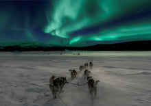 将图片加载到图库查看器,「冬季12月限定」横贯北欧三国极光破冰6日游