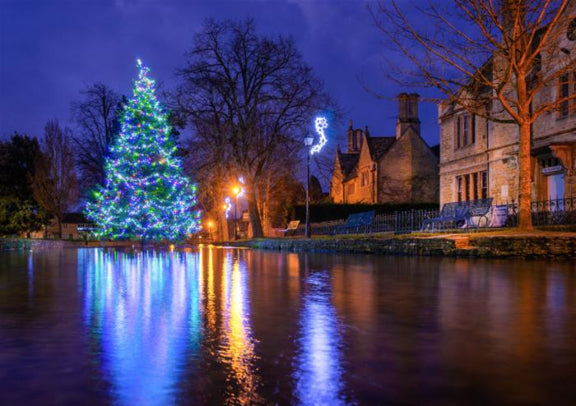 [12/25 Christmas English Tour] One-day tour of Oxford, Shakespeare's Stratford Town, and the "most beautiful countryside" Cotswolds, including Christmas dinner (round trip from London) 