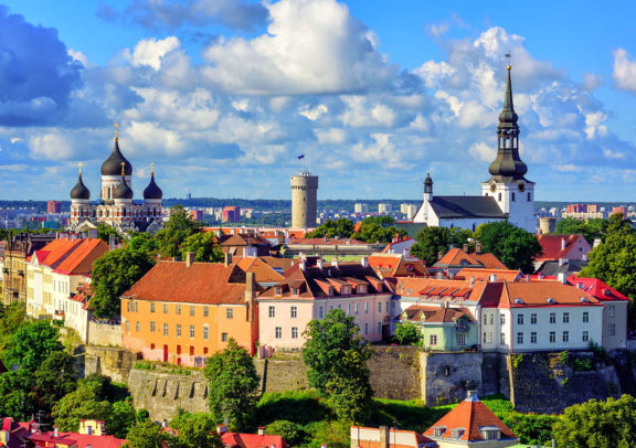 A 7-Day Baltic Tour with a Chinese-Speaking guided small group- Lithuania + Estonia + Latvia + Sweden + Finland 