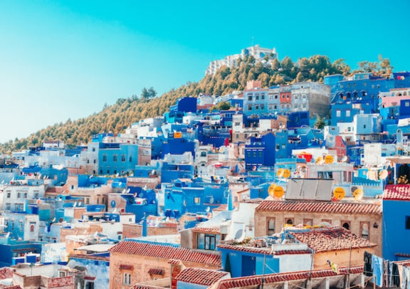 "Chinese-speaking tour" 7-day Morocco fantasy tour featuring North African spy thrillers, round trip from Casablanca/Marrakech (departing Tuesday/Saturday) 