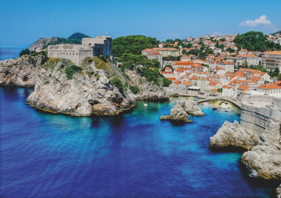 Schengen Visa Application for entry to other European countries (an additional visa center service fee is required) 