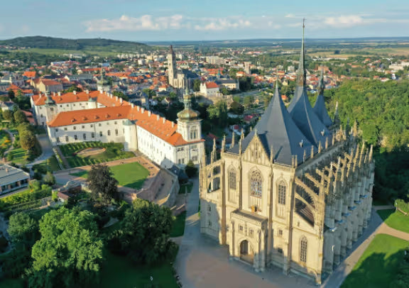 「中文小团」捷克波希米亚瑰宝4天之旅