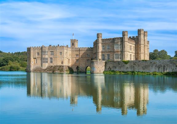 3-Day Tour of Leeds Castle, Canterbury, Cambridge, Oxford, Bath and Windsor in Chinese | Roundtrip from London 