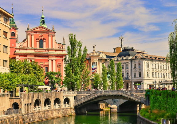 「中文小團」巴爾幹克斯雙國風情4天之旅