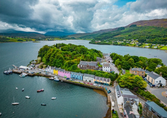 5-Day Tour of the Lake District, Scottish Highlands, Edinburgh, York/Whitby, and Isle of Skye (Chinese-speaking Tour) - London, Birmingham, and Manchester (Departs Sunday) 