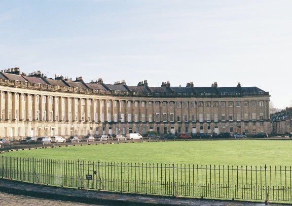 "Seasonal Limited Chinese Tour" British Southern Coastline + White Cliffs + Cornwall 4-Day Tour - London Round Trip (Departs on Saturdays) 