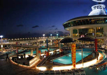 将图片加载到图库查看器，【2027邮轮】皇家加勒比海洋水手號4日比利時泽布吕赫之旅 - 南安普顿往返
