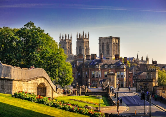 "Chinese Tour" Scotland + England 5-day Cambridge Line - London/Birmingham/Manchester City (upper group), London lower group (departs on Sunday) 