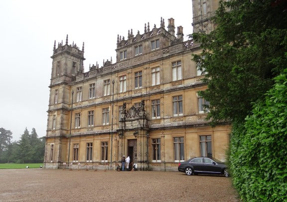 【限时开放】英国唐顿庄园海克利尔城堡、牛津、科茨沃尔德最美乡村伦敦出发一日游