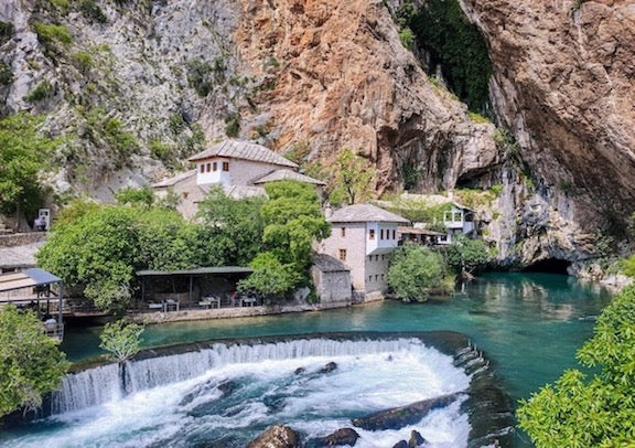 8 Great European Tours: In-Depth Tours of Croatia, Bosnia, and the Balkans from March to October 